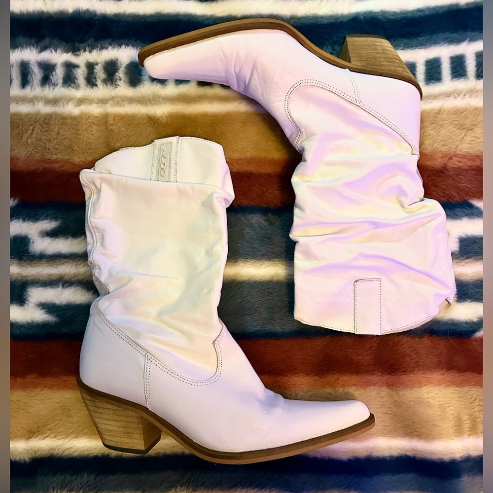 ALDO Made in Spain White Leather Heeled Cowboy Boots